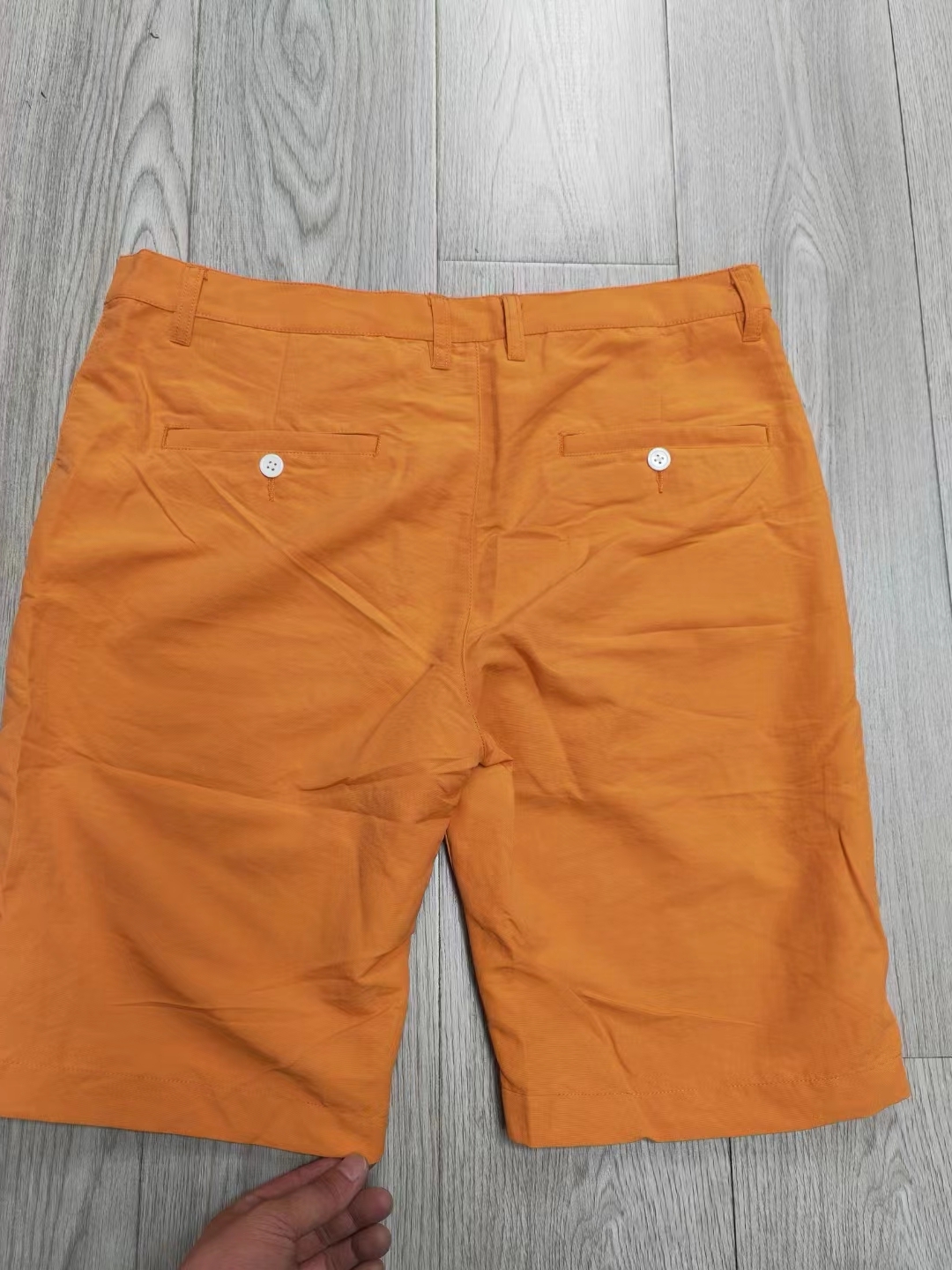  Men\'s Color Shorts in Stock