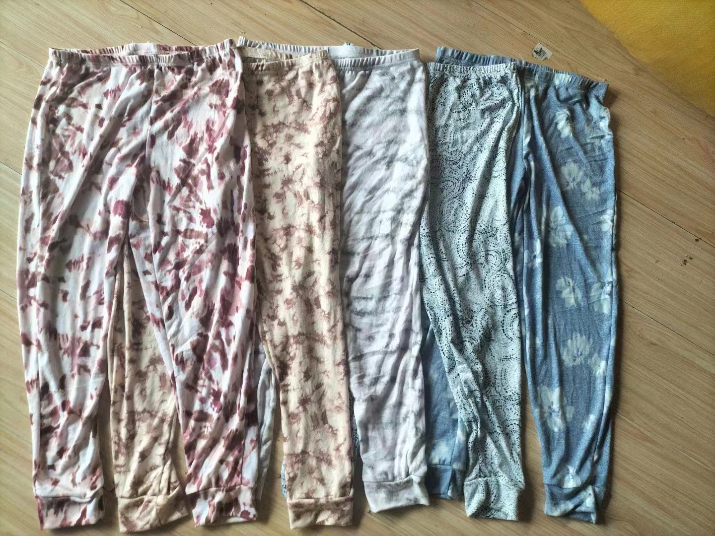 Ladies lounge knit pants 